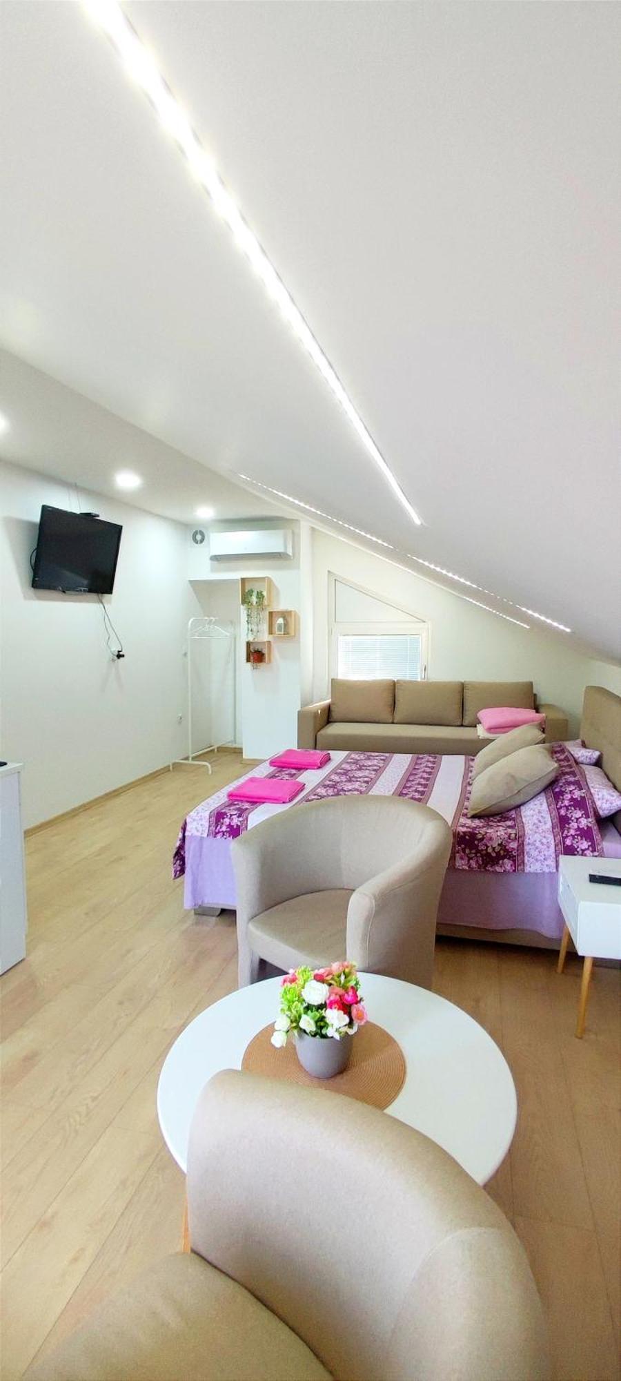 Maslina Rooms Semêndria Exterior foto